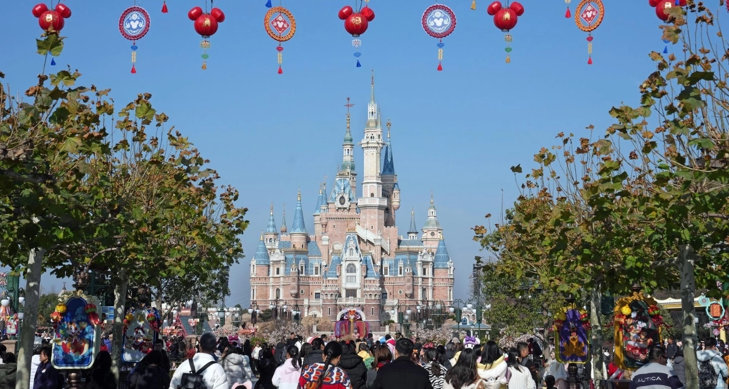 อาเซียน 3 ชาติรวมไทย ขึ้นแท่นนักท่องเที่ยวต่างชาติเที่ยว ‘เซี่ยงไฮ้ ดิสนีย์แลนด์’ สูงสุดปี 2025