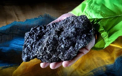 แร่หายากยูเครน: เพชรเม็ดงามของสงครามที่ทรัมป์หมายตา