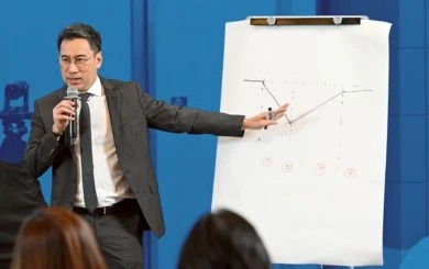 ศึกเศรษฐกิจไทย: คำเตือนจากผู้ว่าแบงก์ชาติ เมื่อกระสุนมีจำกัด และภัยคุกคามรออยู่เบื้องหน้า